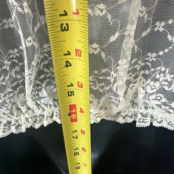 Vintage Stan Herman Babydoll style Sheer Lace Tie-Front Blouse - Cream - Picture 10 of 14